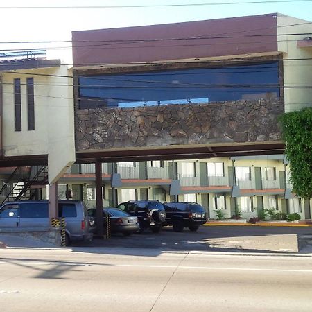 Hotel Golf Tijuana Zewnętrze zdjęcie