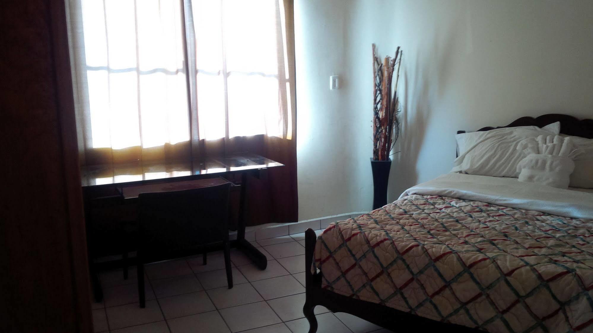 Hotel Golf Tijuana Zewnętrze zdjęcie